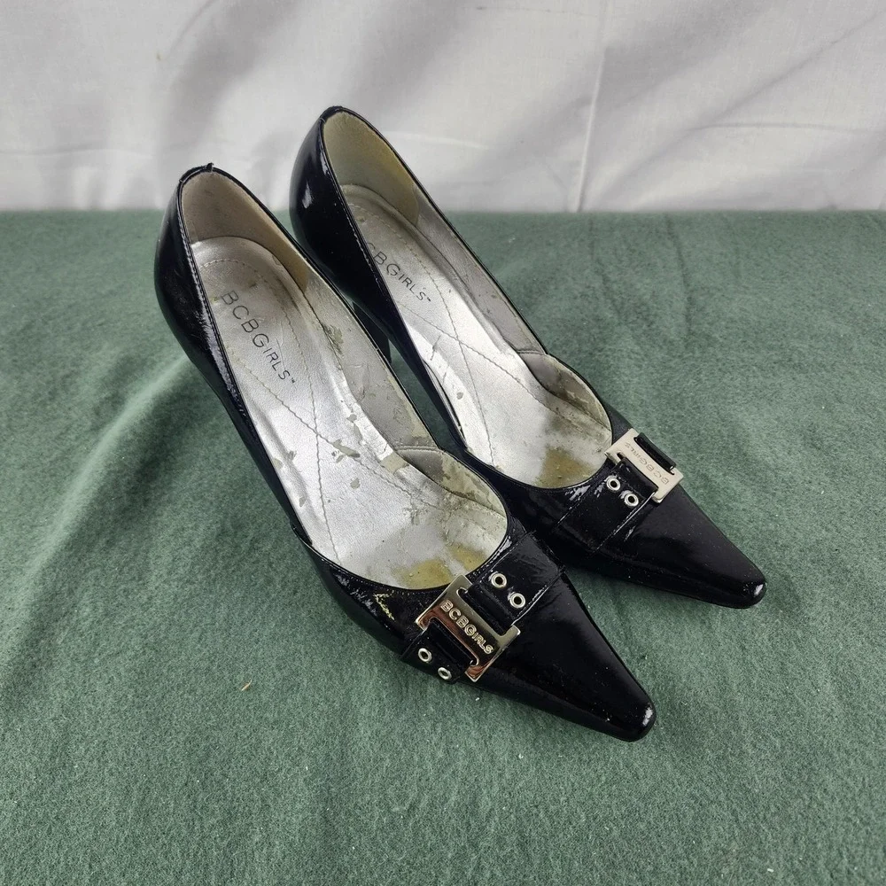 Vintage Y2K NEW BCBGirls Karola Black Patent Leather Point Toe Pumps Heels Sz 6B